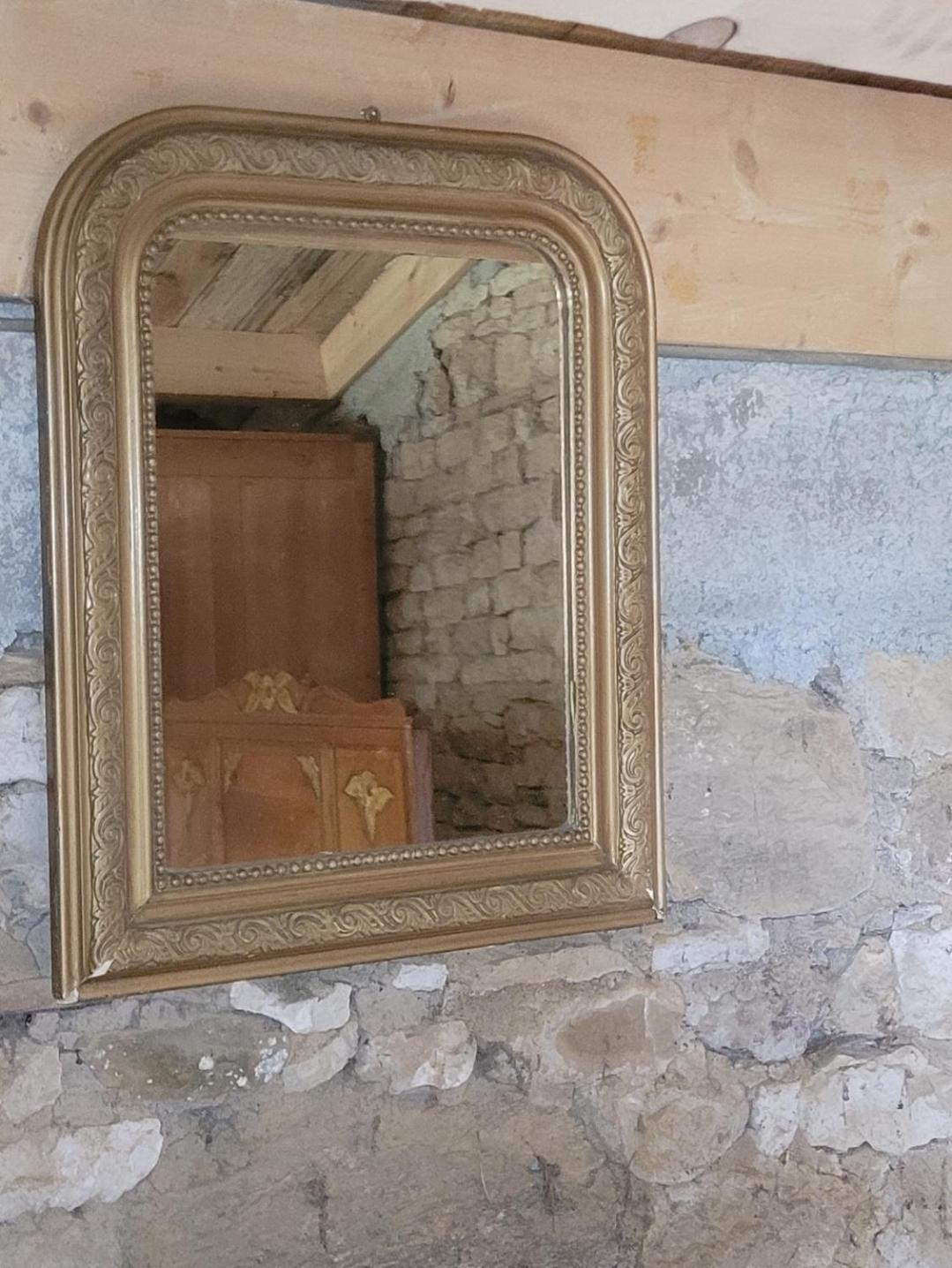 Nuit Insolite, Chambre Au Dessus D'Une Etable La Chapelle-Themer Kültér fotó